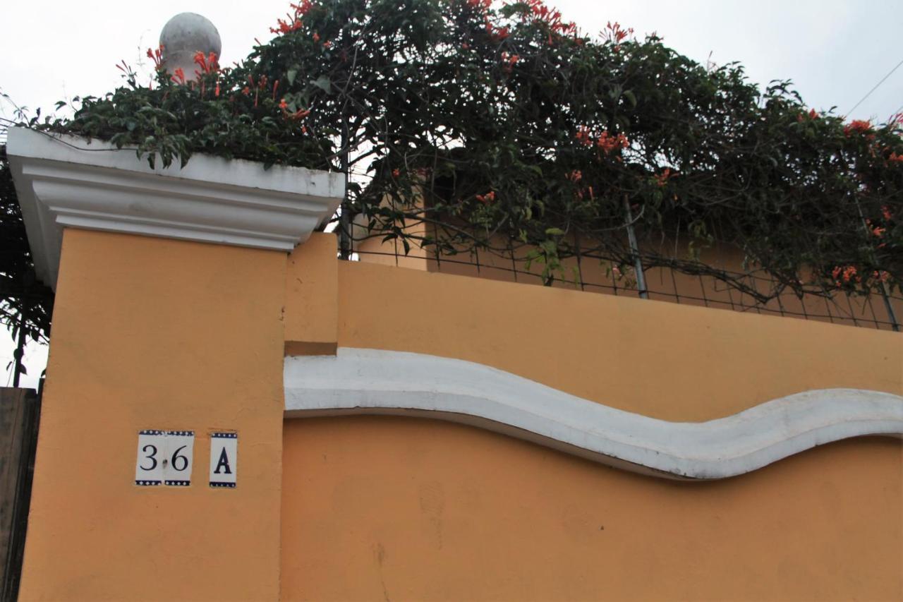 Villas Santa Ana-Ricardo أنتيغوا غواتيمالا المظهر الخارجي الصورة