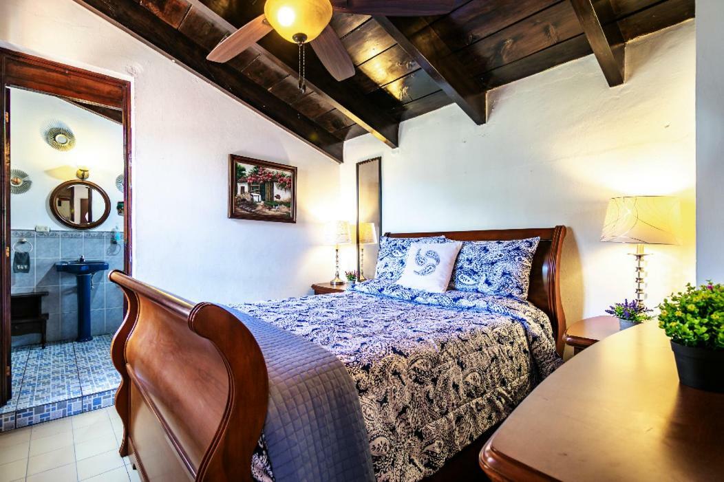 Villas Santa Ana-Ricardo أنتيغوا غواتيمالا المظهر الخارجي الصورة