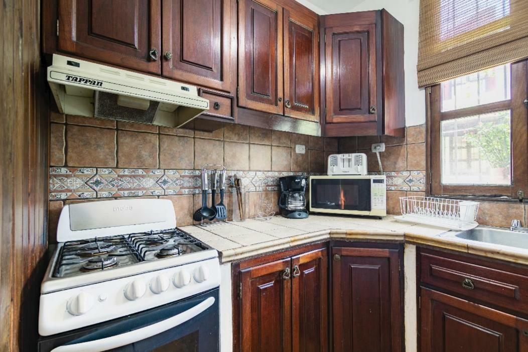 Villas Santa Ana-Ricardo أنتيغوا غواتيمالا المظهر الخارجي الصورة